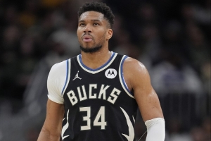 美記：字母哥仍然想加盟熱火 但即使是他也不知自己最終會去哪隊