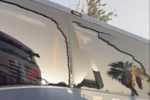 車窗碎裂！馬拉加參加附加賽前大巴被襲擊，比賽被迫推遲半小時