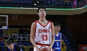 熱身賽-中國U17男籃在末節翻盤 戰勝去年的歐青賽冠軍塞爾維亞U17