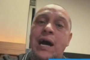 實時怎么用蜘蛛看歐冠首發陣容_實時怎么用蜘蛛看歐冠首發陣容在線觀看_免費看直播