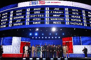 3年前的今天：文班亞馬毫無懸念當選狀元 米勒榜樣 亨德森探花