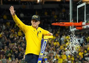獨行俠新帥：感謝球隊信任 期待幫助達拉斯再度捧起總冠軍獎杯