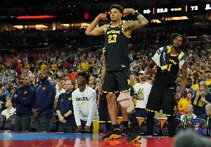實時球帝NBA原聲解說比分預(yù)測_實時球帝NBA原聲解說比分預(yù)測在線觀看_免費看直播