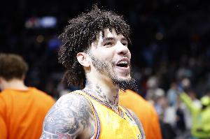 極速球神NBA免費嗎首發陣容_極速球神NBA免費嗎首發陣容在線觀看_免費看直播