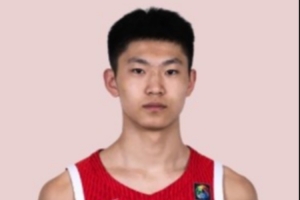 中規(guī)中矩！張淳智全場8投4中&罰球3中3 得到13分5板2助