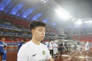 足球報談浙江惜敗申花：連追兩球最終飲恨上海，結局“非常可惜”