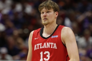 最新哪個用球帝看NBA直播入口_最新哪個用球帝看NBA直播入口在線觀看_免費看直播