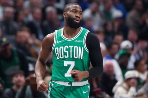 火爆樂球NBA無插件首發陣容_火爆樂球NBA無插件首發陣容在線觀看_免費看直播