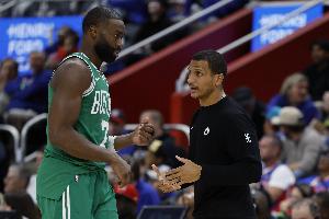KG：綠軍交易布朗完全是因為錢而非籃球 NBA的運作方式已經變了-1r