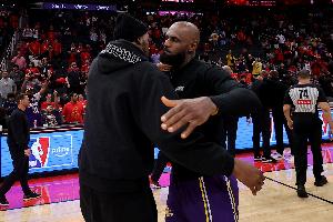 重磅小九NBA網(wǎng)頁全場錄像_重磅小九NBA網(wǎng)頁全場錄像在線觀看_免費看直播