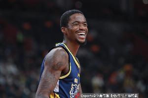 重磅媒體人：CBA外援優先續約權成多家競爭vs象 本土球員流通更復雜直播入口_重磅媒體人：CBA外援優先續約權成多家競爭vs象 本土球員流通更復雜直播入口在線觀看_免費看直播