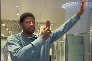 期待一波！保羅·喬治抵達中國開啟中國行 將再進行百分大戰