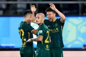 刺激！浙江3-2大連英博 王鈺棟破門+2球被吹 毛偉杰世界波難救主