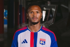 奧蓬達：聽到了很多關(guān)于里昂的正面評價，和主帥進行了很深的交流
