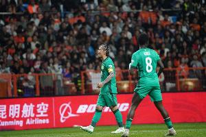 北京國安在最近五場對陣浙江的中超比賽中保持不敗，其中三次零封